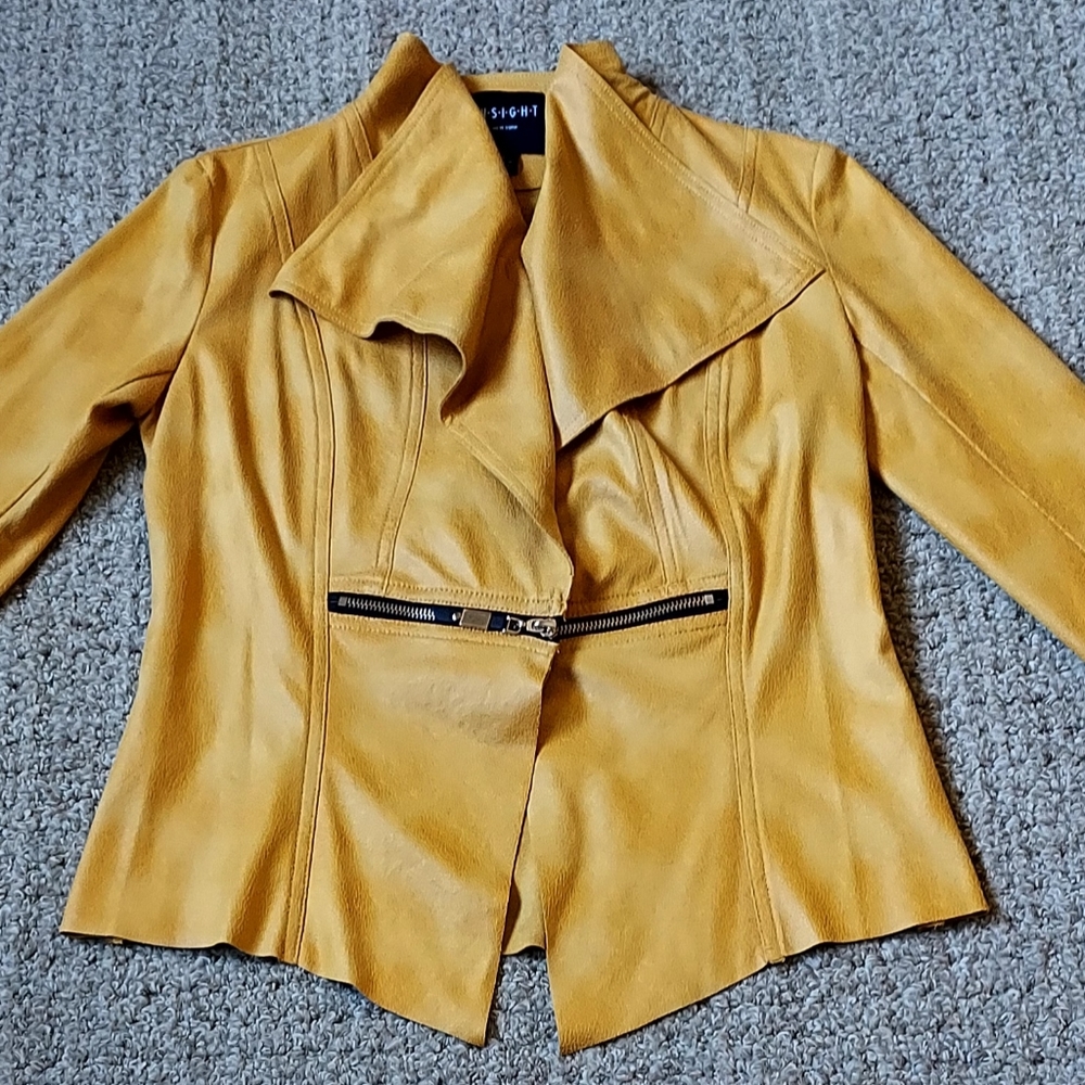VTG Insight Yellow Blazer Jacket With Large Flapped Collared Drape Size 2